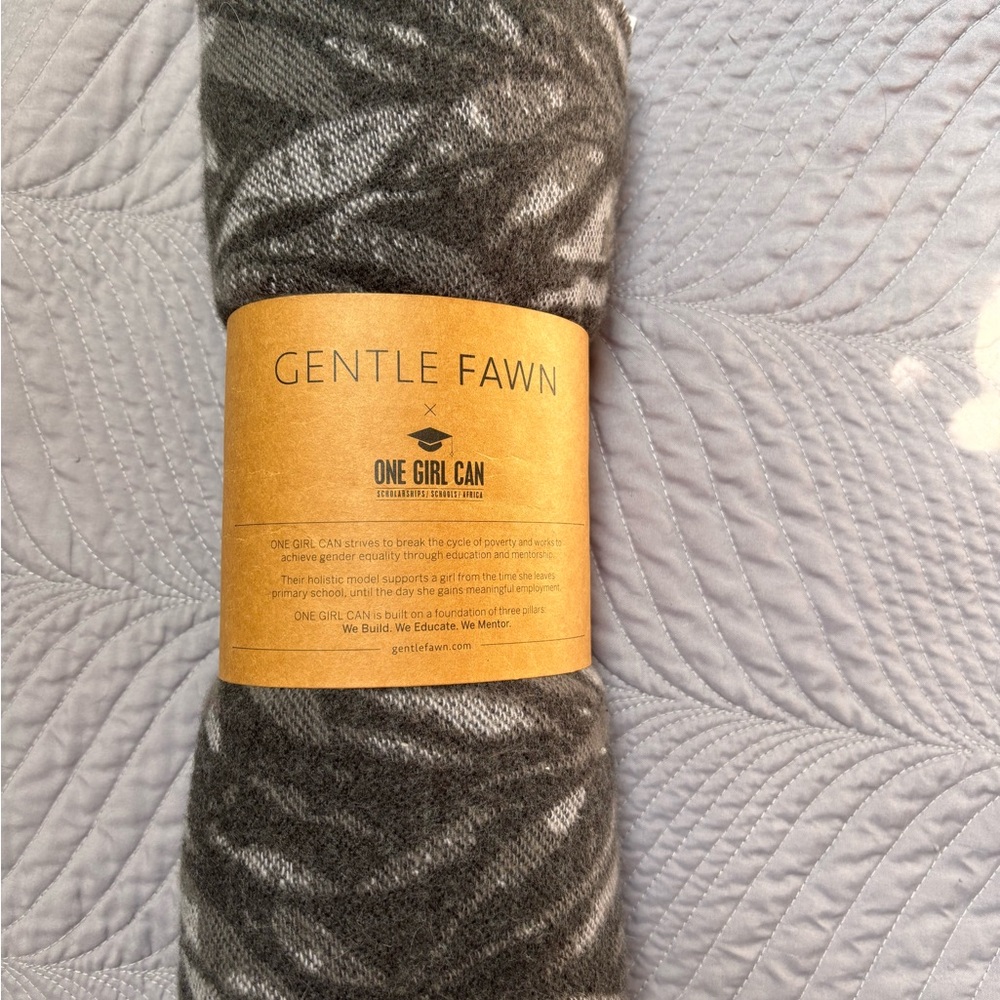 Gentle Fawn Charcoal Scarf